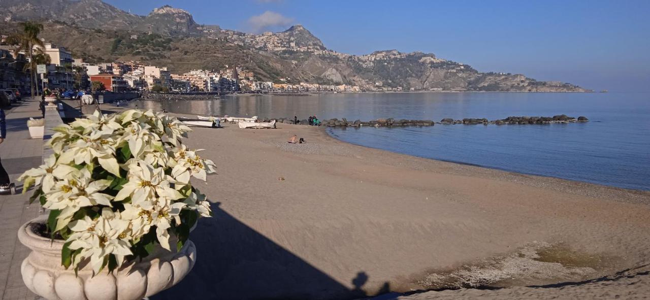 Donna Sicilia 2 Appartement Giardini-Naxos Buitenkant foto